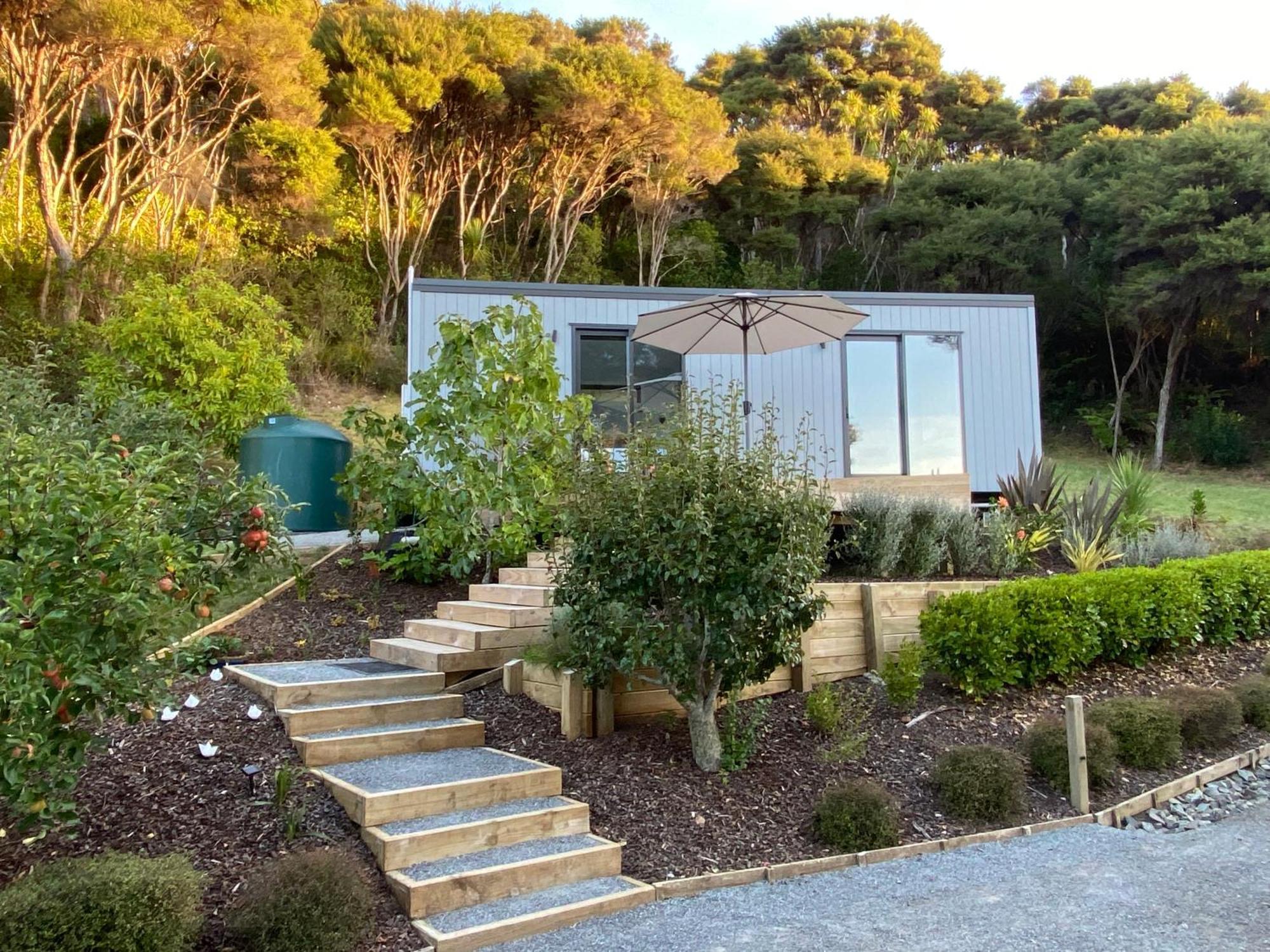 Bethells Beach Te Henga Hideawayヴィラ エクステリア 写真